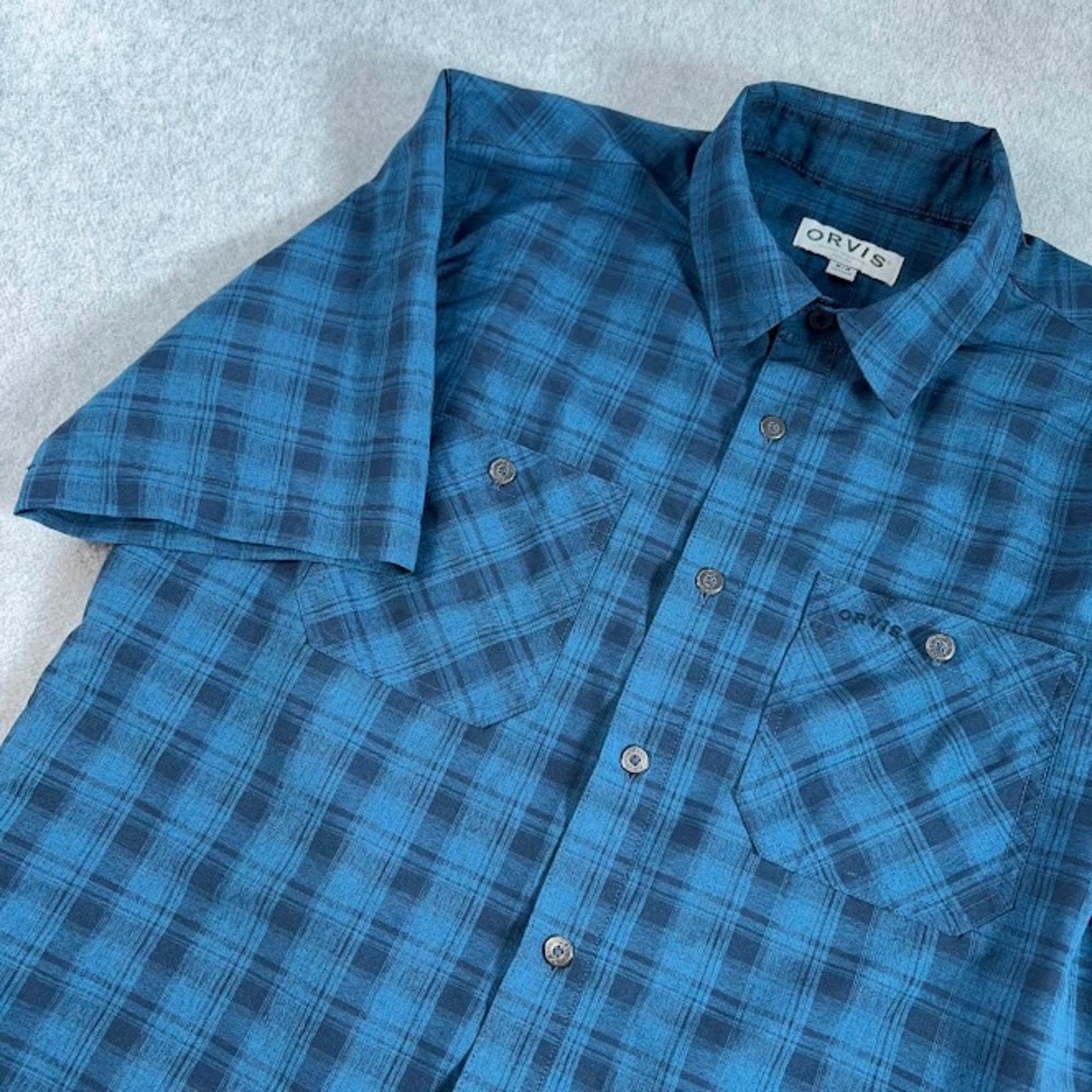 Orvis Button Down Shirt Mens M Blue Plaid Short Sleeve Ventilated Fishing Hiking